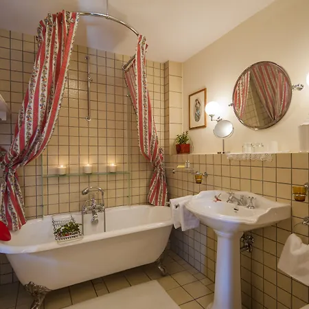 Hannas Alpengruss & Διαμέρισμα Ζέεφελντ