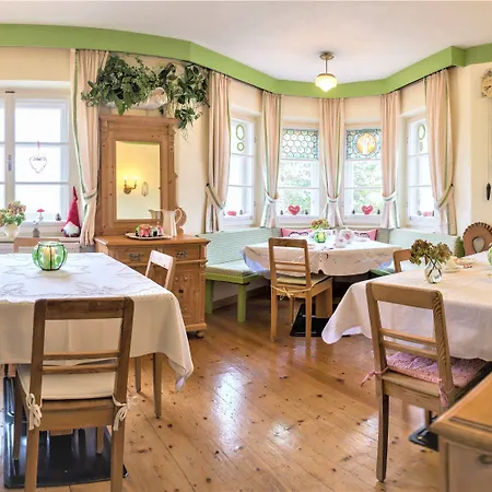 Hannas Alpengruss & Apartamento