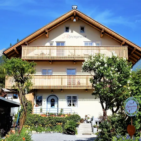 Hannas Alpengruss & Apartman Seefeld in Tirol