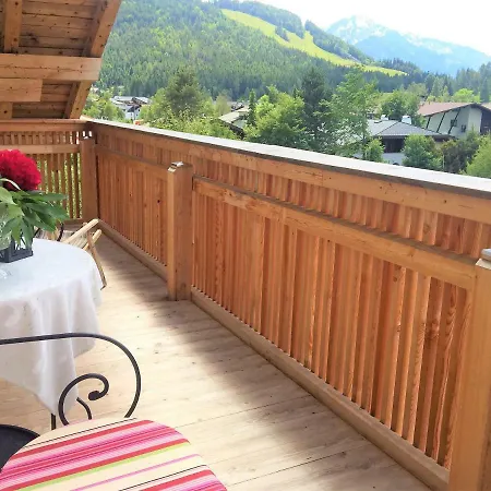 Hannas Alpengruss & * Ζέεφελντ